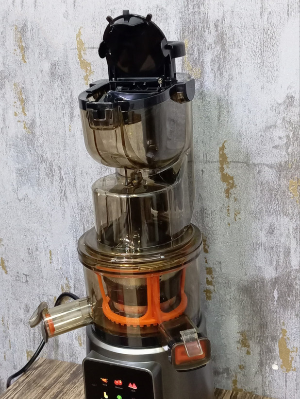 عصاره گیر برلین مدل BE-2700